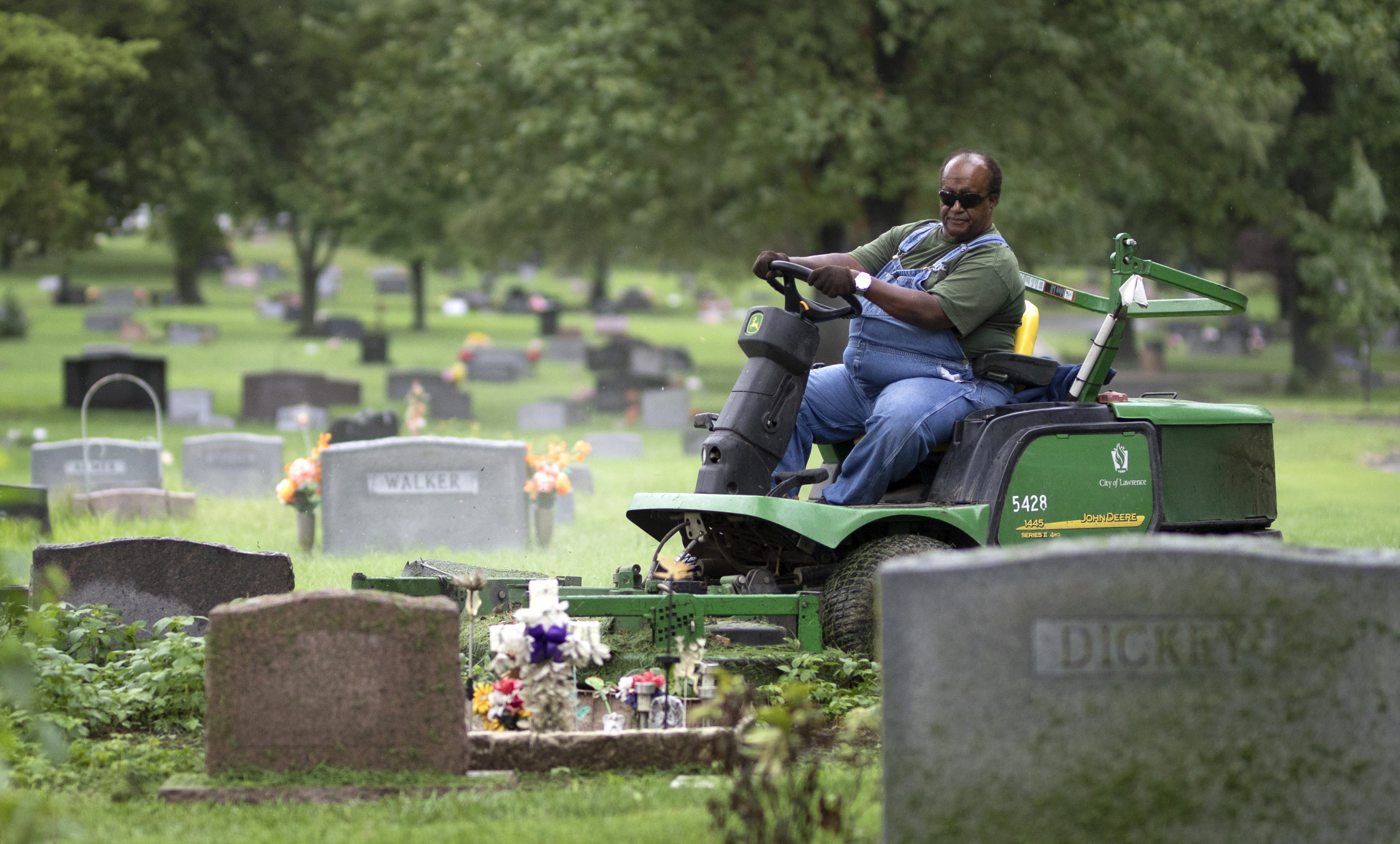 Lot prices and burial rates to increase at Lawrence cemeteries; some ...